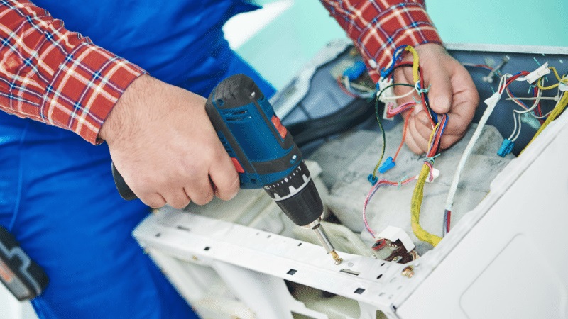 Kartepe Termoteknik Termoteknik çamaşır makinesi kart tamiri – Su almama arızası orijinal parça ile giderildi. - Teknik servis örneği